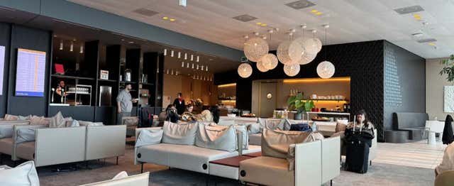 Ámsterdam, Países Bajos - Acceso a la sala VIP del Aeropuerto de Ámsterdam-Schiphol