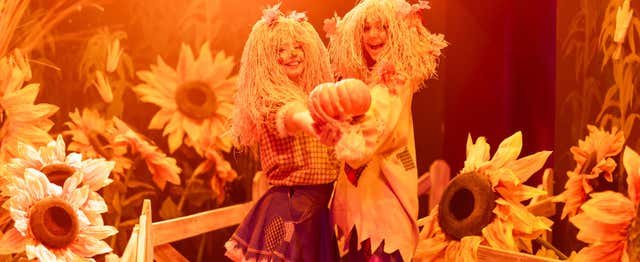 Barcelona, España - Excursión a PortAventura + Halloween Passport