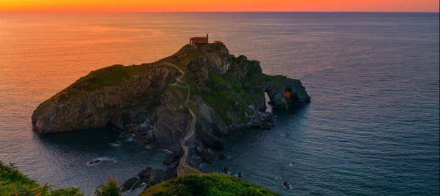 Bilbao, España - Mirador de Gaztelugatxe y Puente de Vizcaya + Cata de txakoli