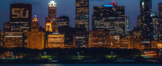 Chicago, Estados Unidos - Crucero nocturno por el río Chicago y el lago Michigan