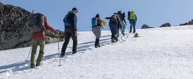 Esquel, Argentina - Senderismo con raquetas de nieve por la Curva de los Guanacos