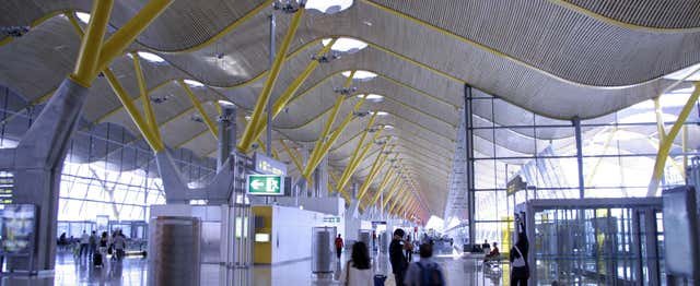 Madrid, España - Acceso a la sala VIP del Aeropuerto de Madrid-Barajas