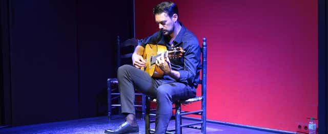 Sevilla, España - Espectáculo flamenco en el tablao Álvarez Quintero
