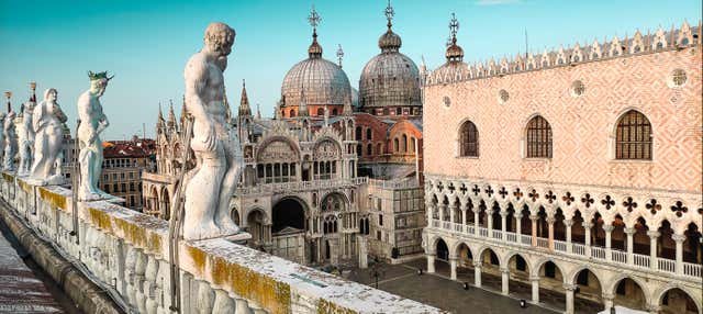 Venecia, Italia - Entrada a la Basílica de San Marcos con audioguía